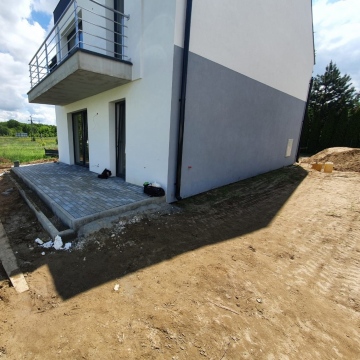 Os. Boznańskiej - wyrównanie terenu.