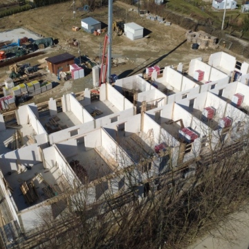 Osiedle Brzozowe 2 i 3 ? budowa szybko pnie się w górę!